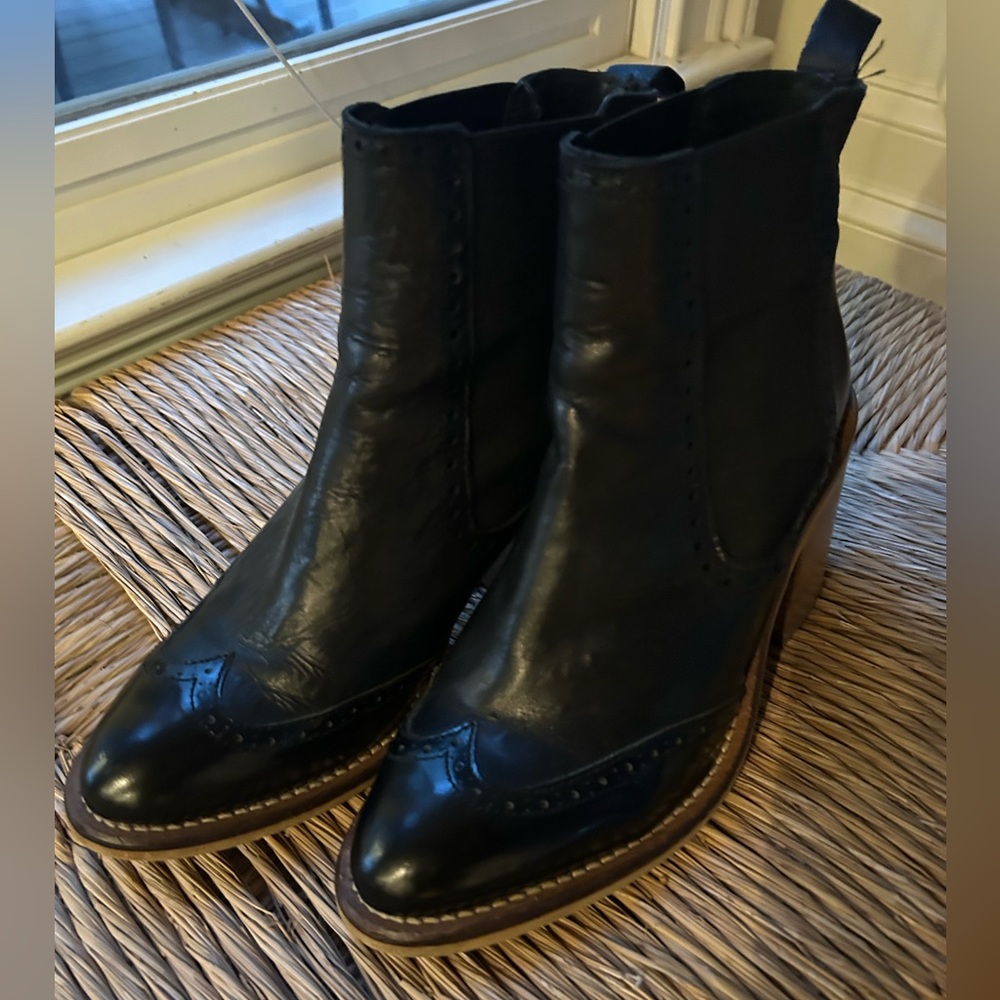 Topshop Black Leather Ankle Booties